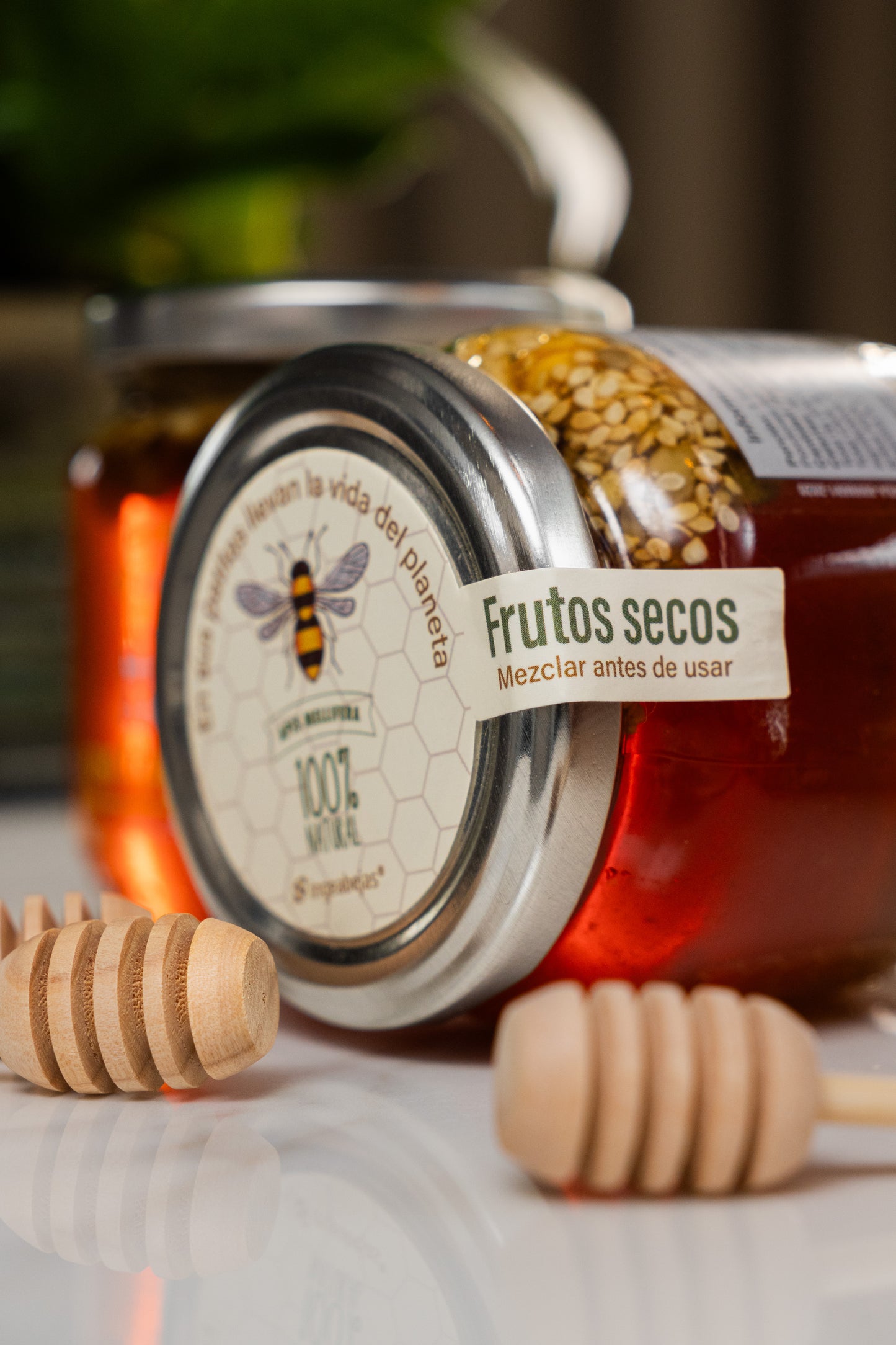 Miel de abeja frutos secos